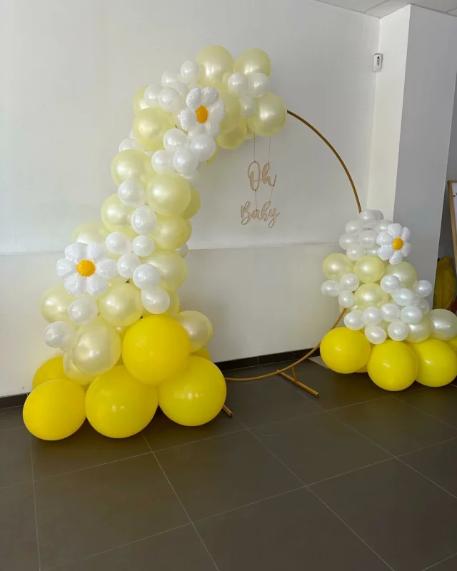 Une jolie décoration pour la gender reveal de la sœur de Lison 👶🏻 

Arche ronde doré en location afin de créer un joli espace avec des ballons 🎈 
Et le chevalet pour y exposer vos jolies affiches 🥰

Encore merci pour votre confiance ♥️

#alafolie #evenementiel #evenement #location #locationdeco #locationdecoration #locationdecorationmariage #genderreveal #bebe #sexe #boyorgirl #mariage #mariage2025 #deco #decoration #amour #famille #reims #marne #chalonsenchampagne